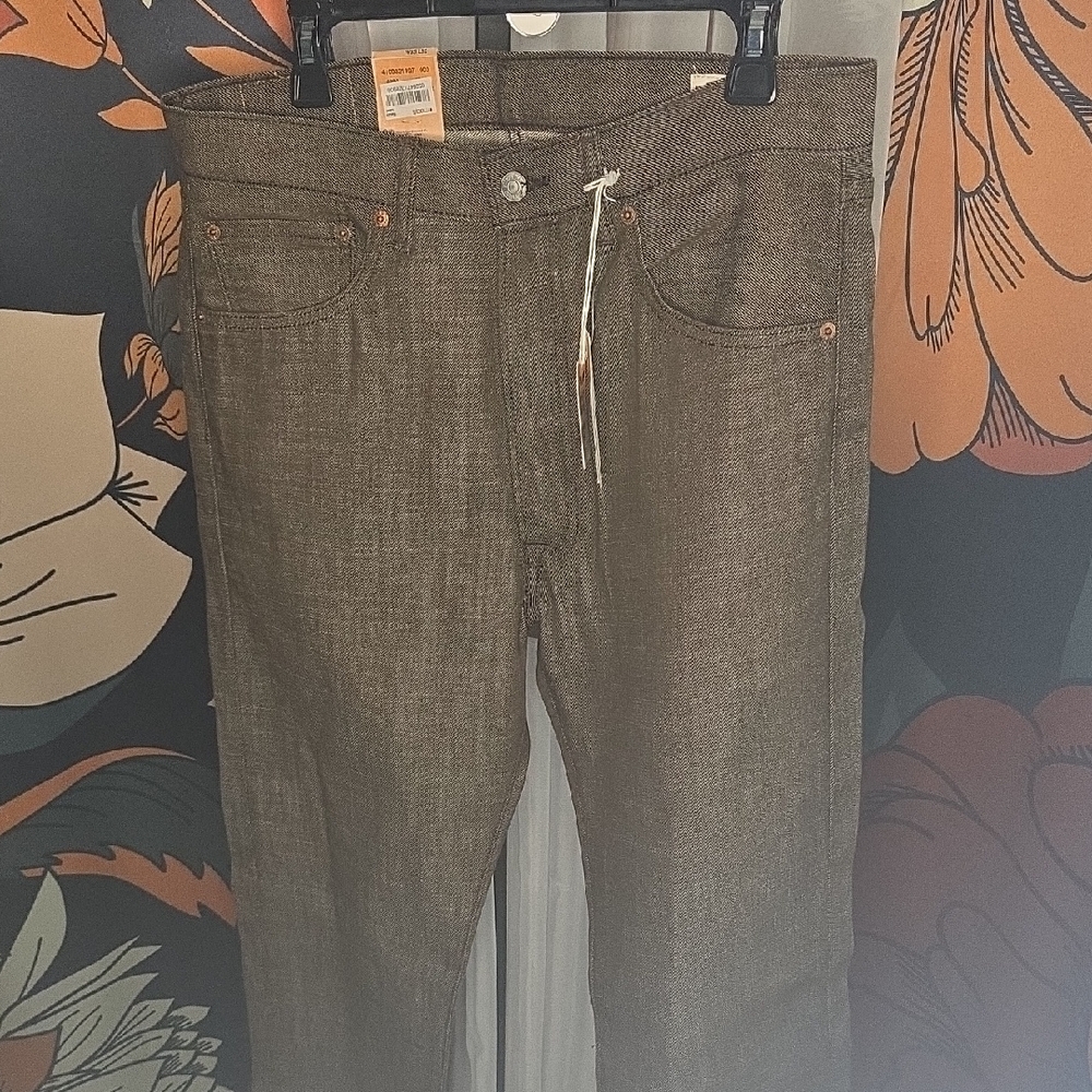 Levi's Men's Tan Straight Jeans